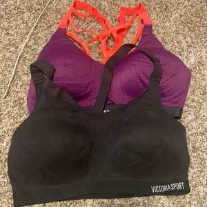 Light weight VS sports bras 36DD